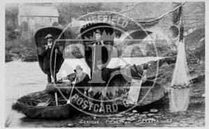 spc00398: Coracle Men, Canarth, Wales