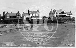 spc00402: Rhosneigr from the Sands