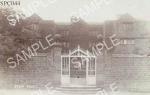 spc00044: Eyam Hall (Gates)