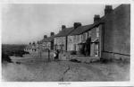 spc00410: Children playing in Warren Road, Rhosneigr